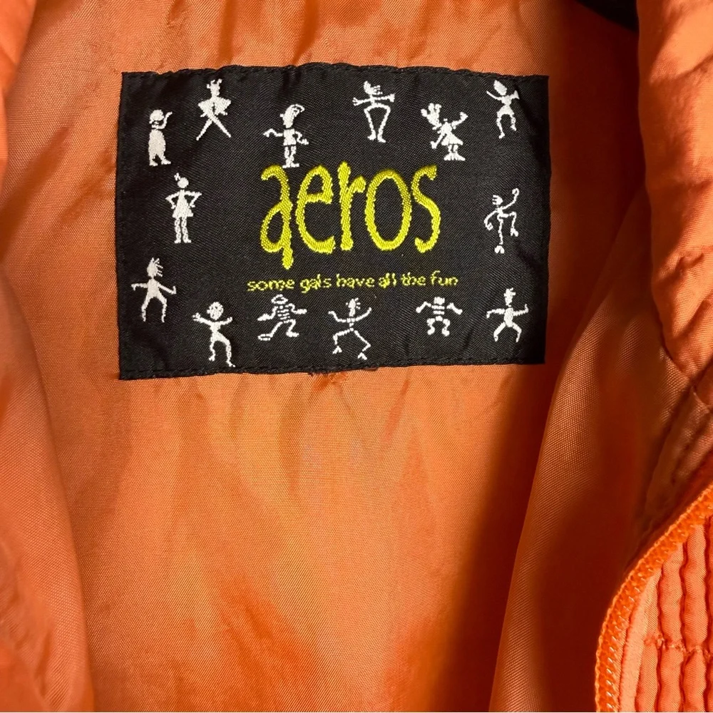 aeros retro sporty
